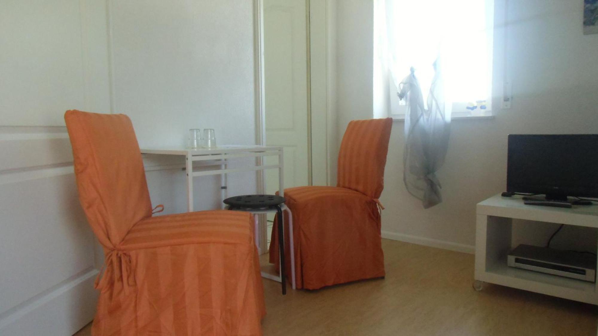 Gaestehaus Tante Tienchen 7 Minuten Zu Fuss Zum Europa Park , Plus Kostenloses Parkplatzticket Rulantica ,Alle Unsere Suiten Haben Einen Balkon Руст Экстерьер фото