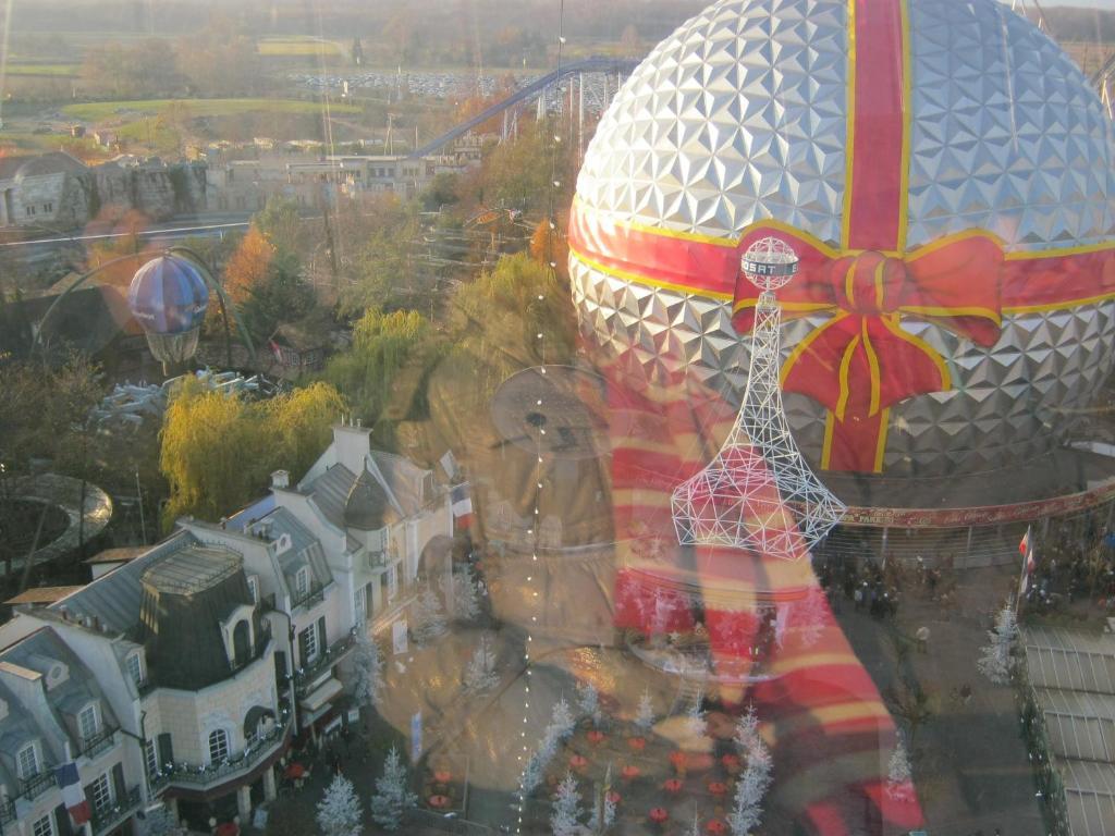 Gaestehaus Tante Tienchen 7 Minuten Zu Fuss Zum Europa Park , Plus Kostenloses Parkplatzticket Rulantica ,Alle Unsere Suiten Haben Einen Balkon Руст Экстерьер фото