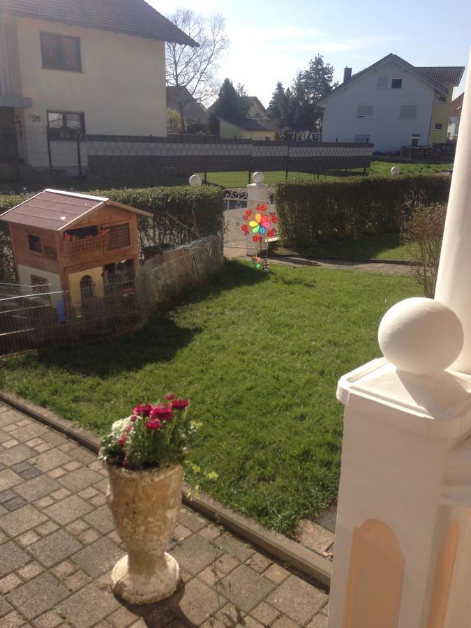 Gaestehaus Tante Tienchen 7 Minuten Zu Fuss Zum Europa Park , Plus Kostenloses Parkplatzticket Rulantica ,Alle Unsere Suiten Haben Einen Balkon Руст Экстерьер фото